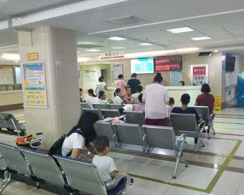 中国供卵试管婴儿医院哪家好,吃多会造成胚胎萎缩？试管移植后还能吃木瓜吗？